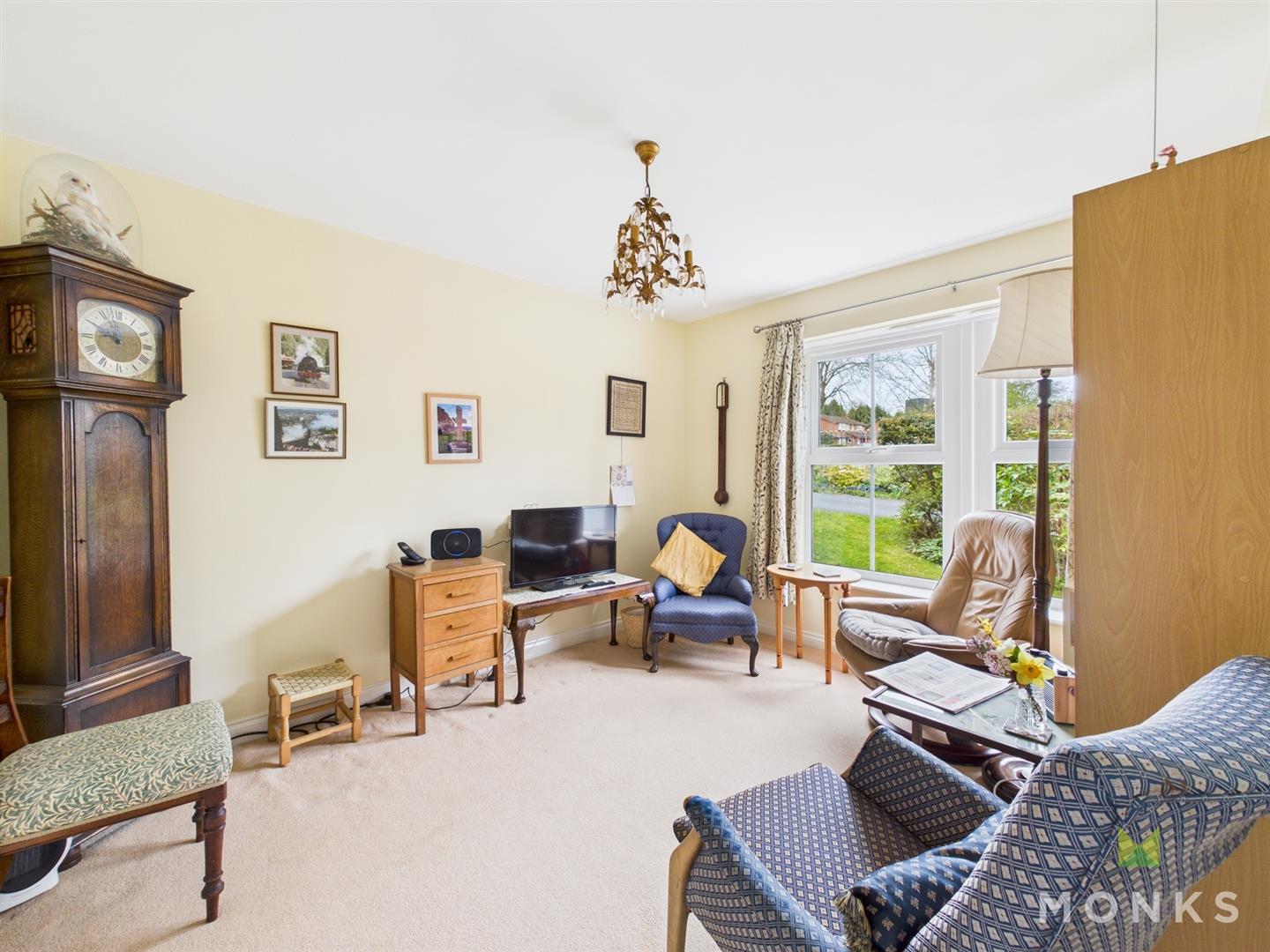 28 Bentley Drive, Oswestry, SY11 1TQ For Sale